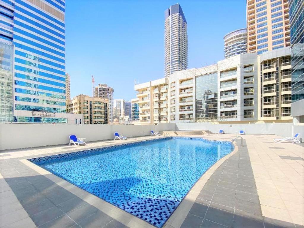 Royal Manor- Marina Diamond 2 Apartment Dubai Bagian luar foto